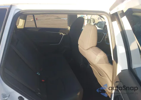 2019 Toyota Rav4 Le z USA, uszkodzony, nr VIN JTMK1RFV9KD022703